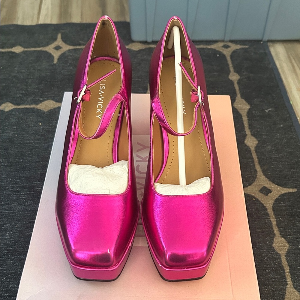 Lisa Vicky Metallic Pink Mary Jane Platform Pumps - Women